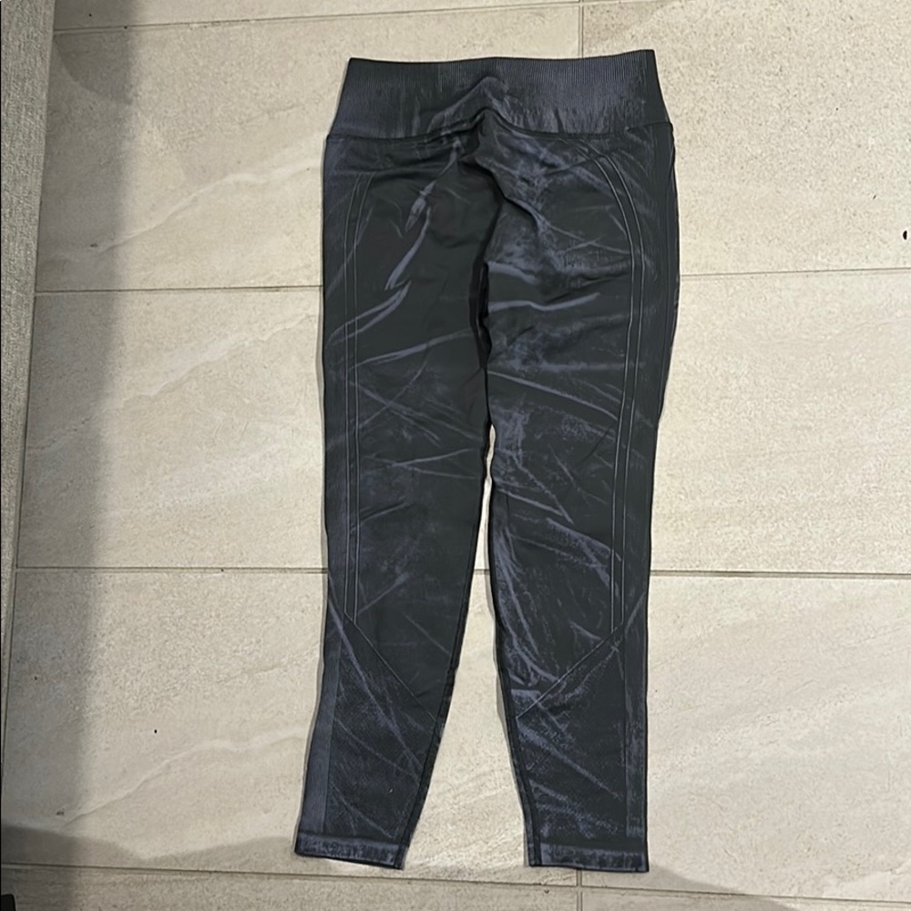 lululemon tie dye leggings